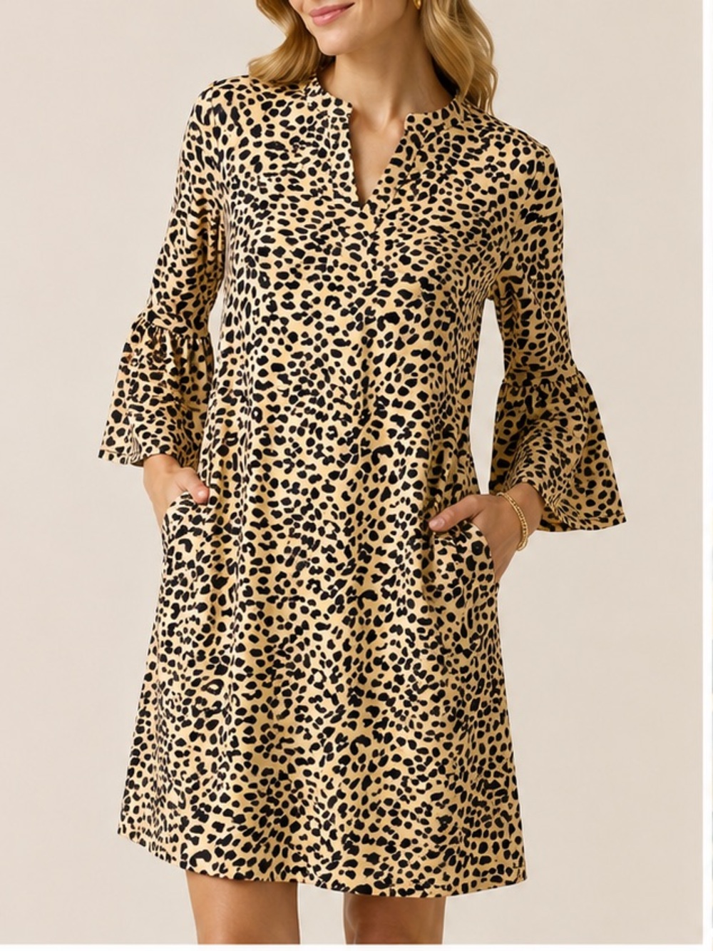 Jude Connally Size Small Kerry Cheetah Camel Dress Bell sleeve M